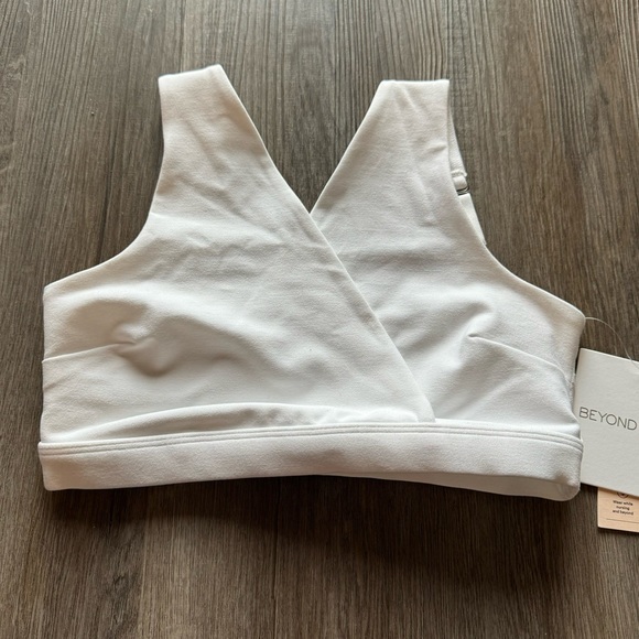 Beyond Yoga Spacedye Criss Crossover Maternity Nursing Bra in Cloud White - Picture 5 of 10